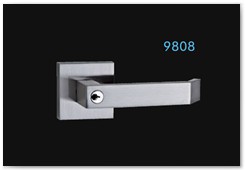 9808 (Available BK ET)  SS color, WITH 65MM round ROSETTES    Brass Yale Key  