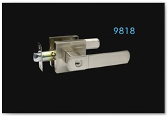 9818  (Available BK ET)  SS color, WITH 65MM round ROSETTES    Brass Yale Key 